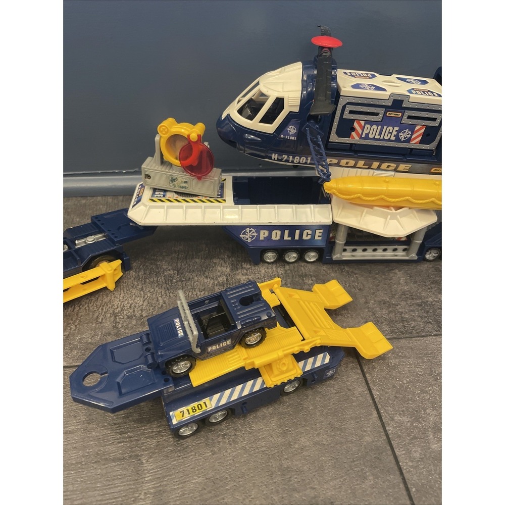 1998 Matchbox Mega Rig Police Command Center - Incomplete - Picture 3 of 12